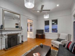 multilight-and-panelled-doors-104