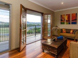 multilight-and-panelled-doors-84