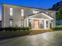 contemporary-pivot-door-entries-42