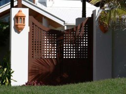 custom-gates-39